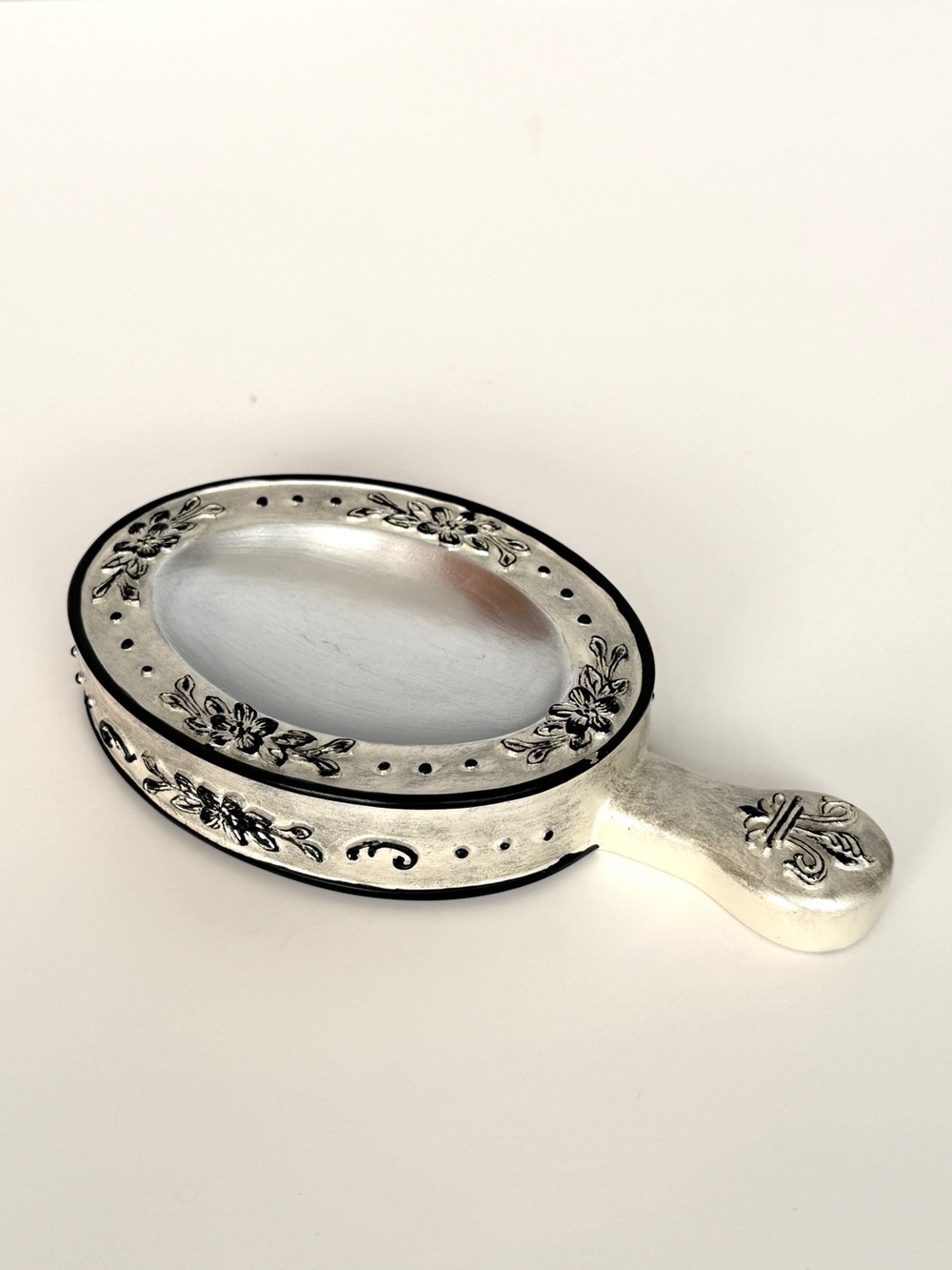 New Croscill Mademoiselle Hand Mirror Soap Dish Trinket Tray Silver FleurDeLis